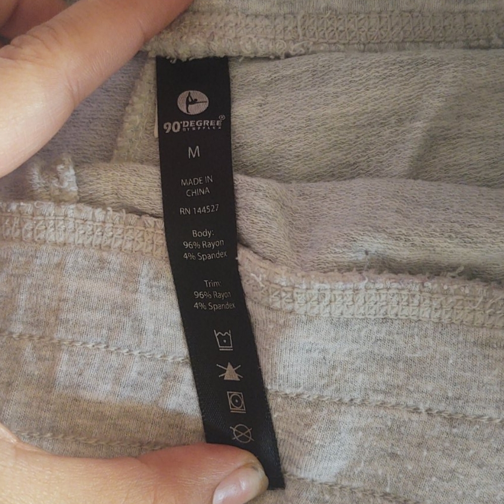 Drawstring yoga pants - Picture 2 of 3